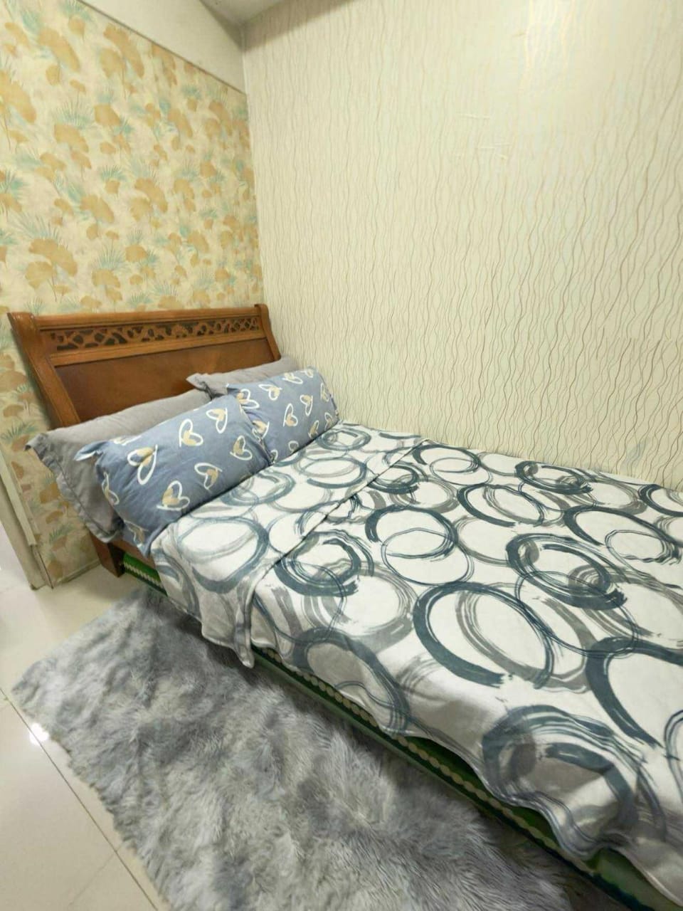 Sea Affordable staycation Apartment in Pasay
