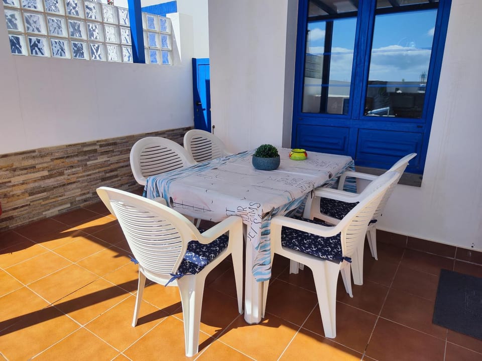 Balcony/Terrace, Balcony/Terrace, Dining area