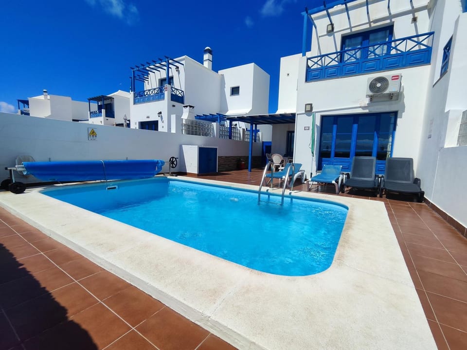 Property building, View (from property/room), Balcony/Terrace, Balcony/Terrace, Swimming pool