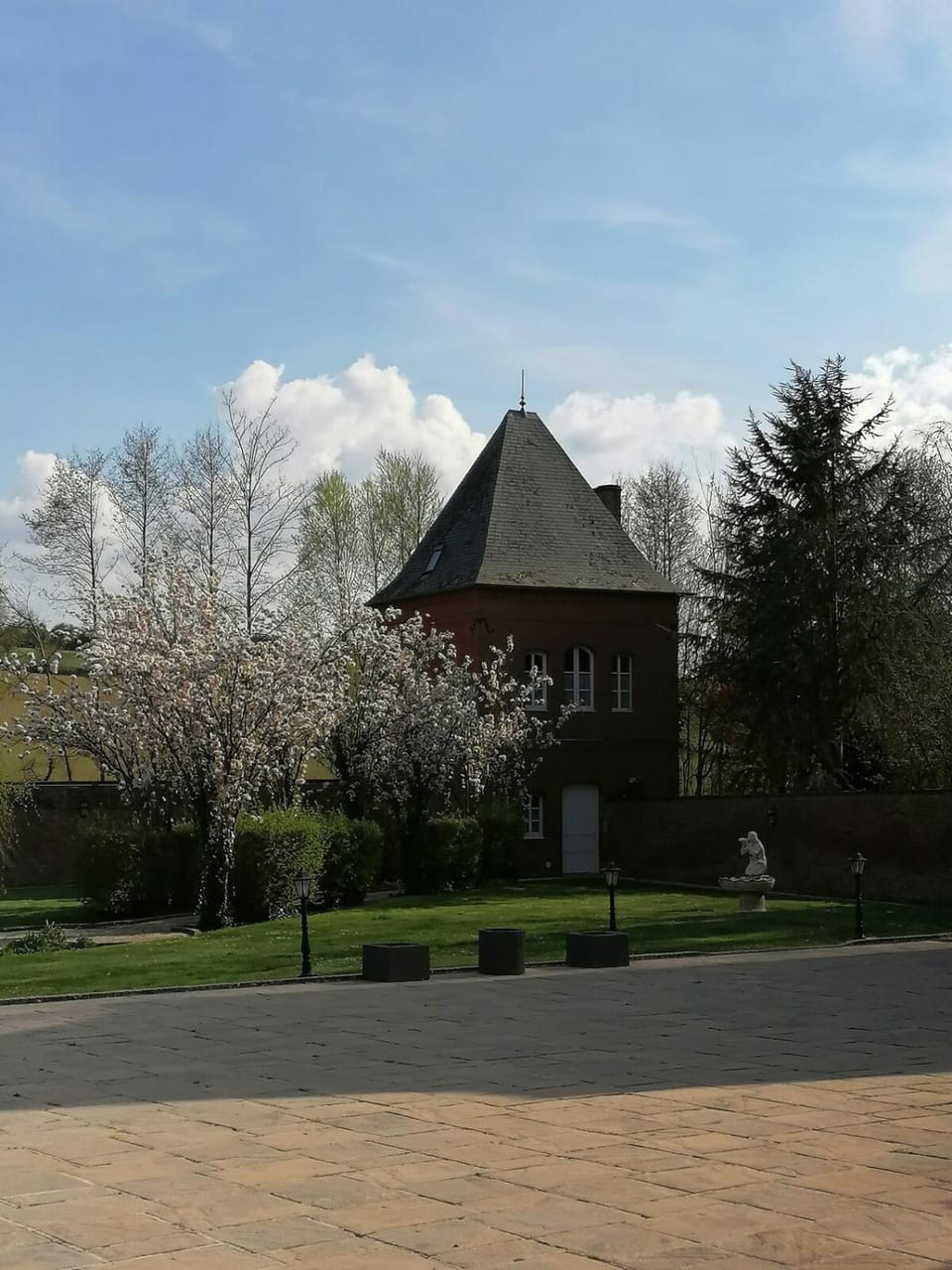 Property building, Garden, Garden view