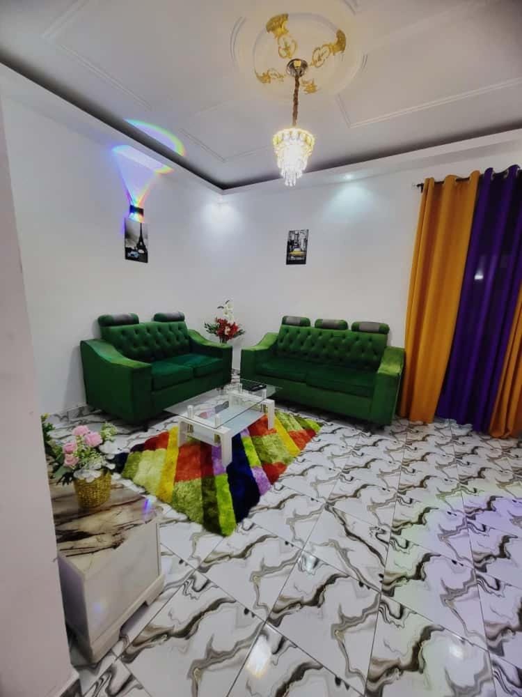 Möbliertes Studio Douala-Yassa Apartment in Douala
