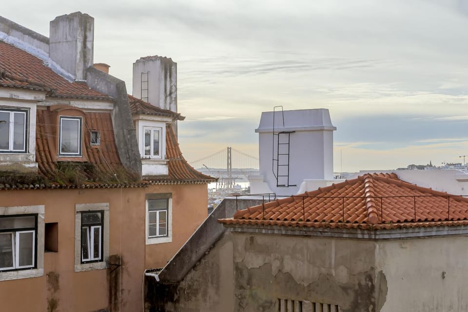 Bairro Alto Garden by Homing Apartment in Lisbon