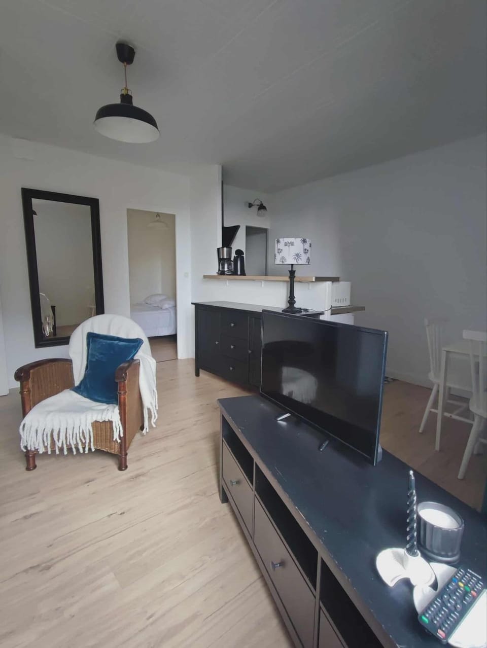 Charmant T2 - Hyper Centre - au calme - lumineux - vue jardin Apartment in Vannes