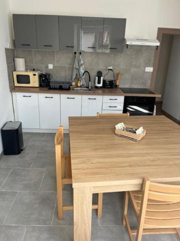 Appartement meublé tout équipé - Mesnard-La-Barotière Apartment in Pays de la Loire