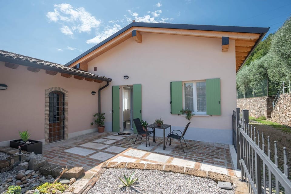 Corte Broiare Apartment in Lake Garda