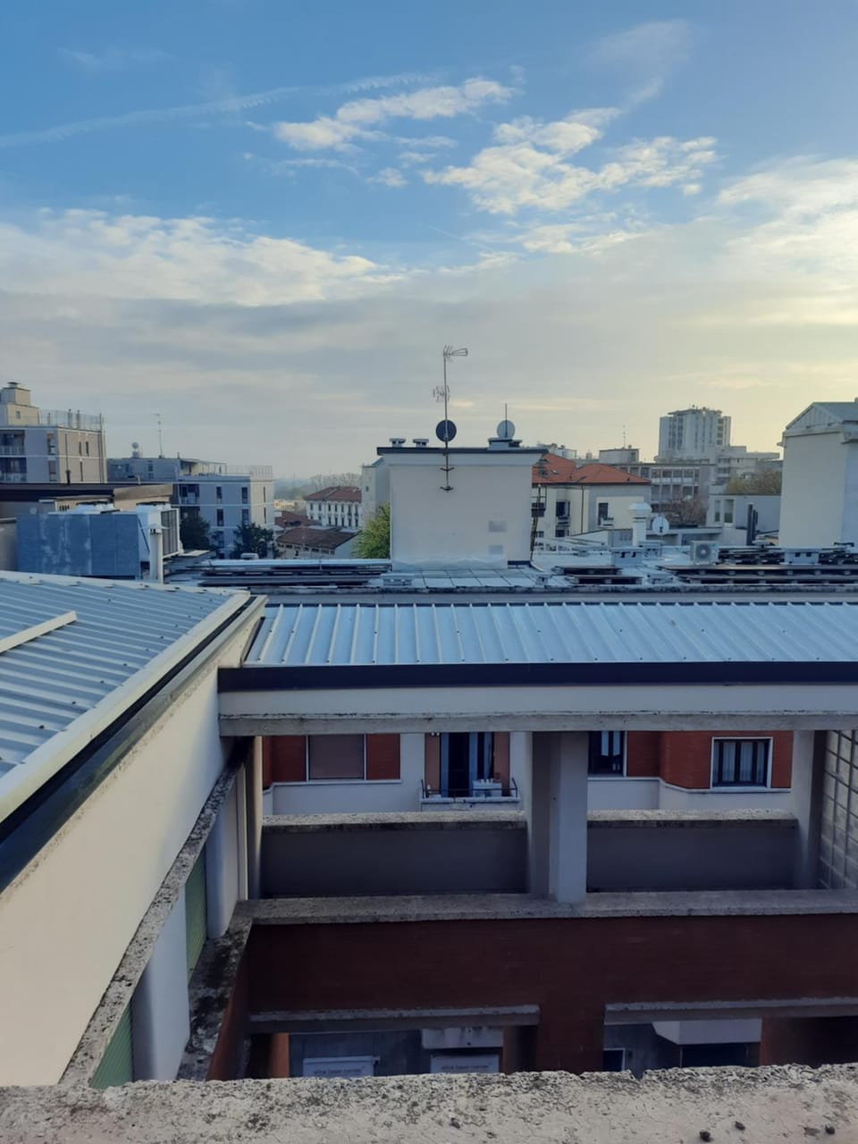 Day, View (from property/room), City view, Sea view