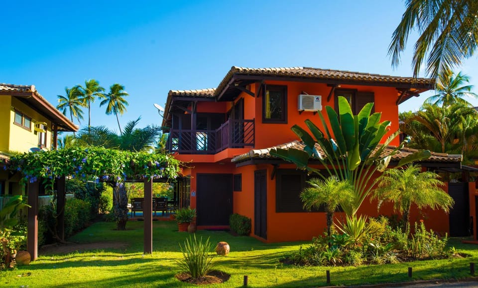 Property building, Day, Garden