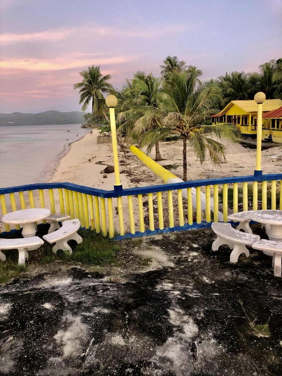 Sunny Shine Beach Resort Hotel in Siquijor