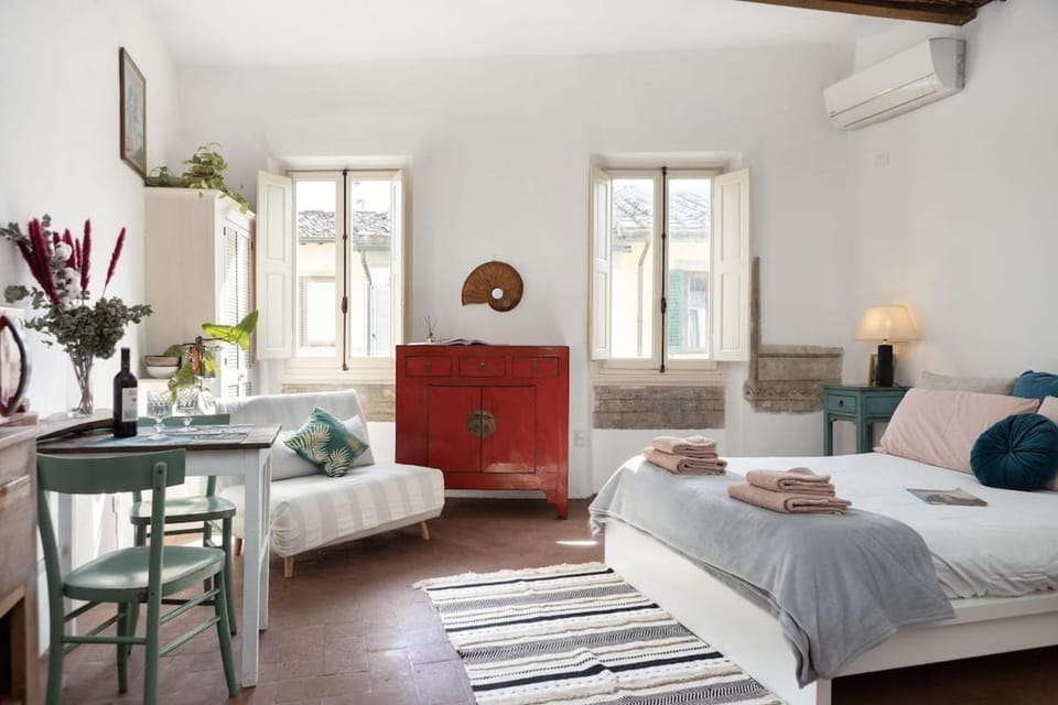 Artsy Loft Apartment in Florence