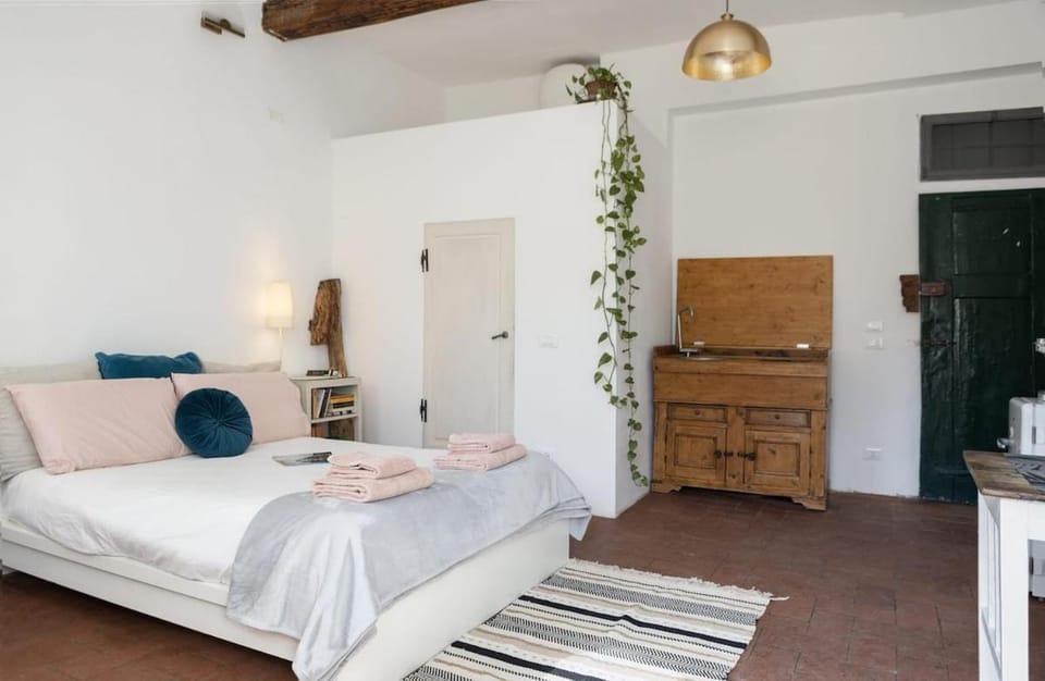 Artsy Loft Apartment in Florence