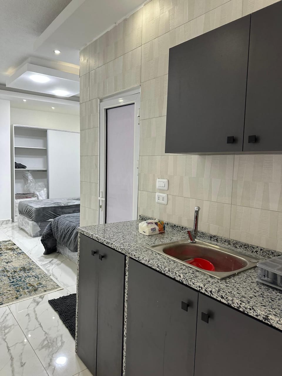 Omar rent apartments Apartment in Africa