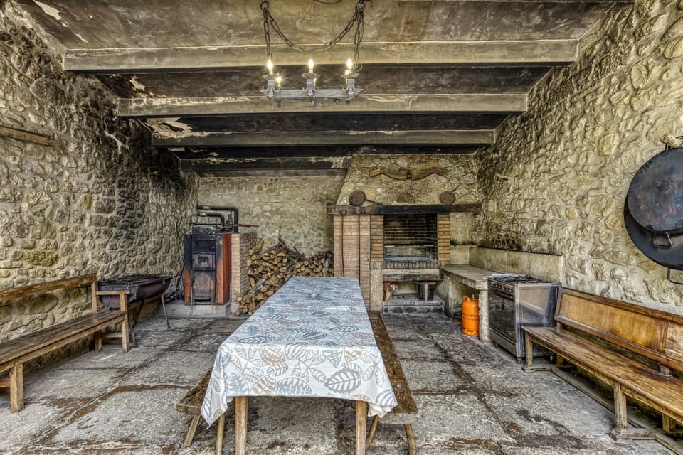 Property building, Living room