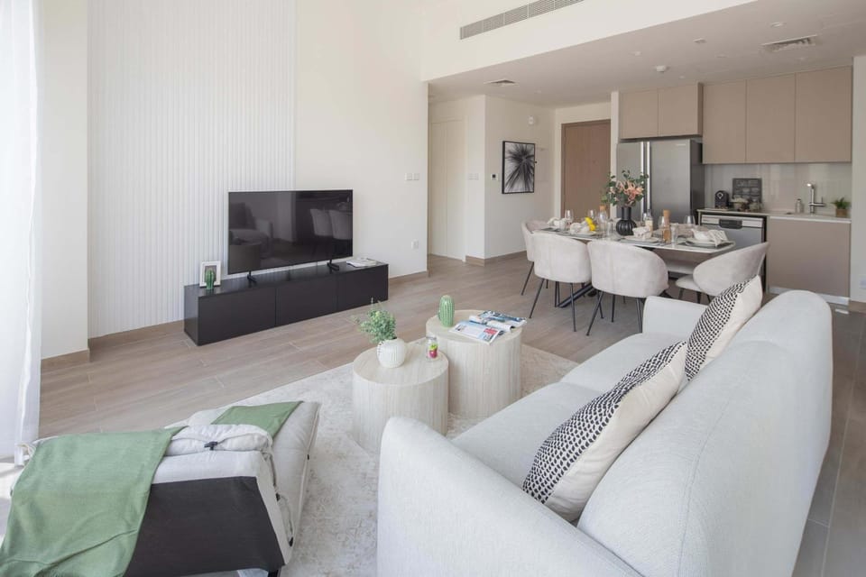 TV and multimedia, Kitchen or kitchenette, Living room, Dining area