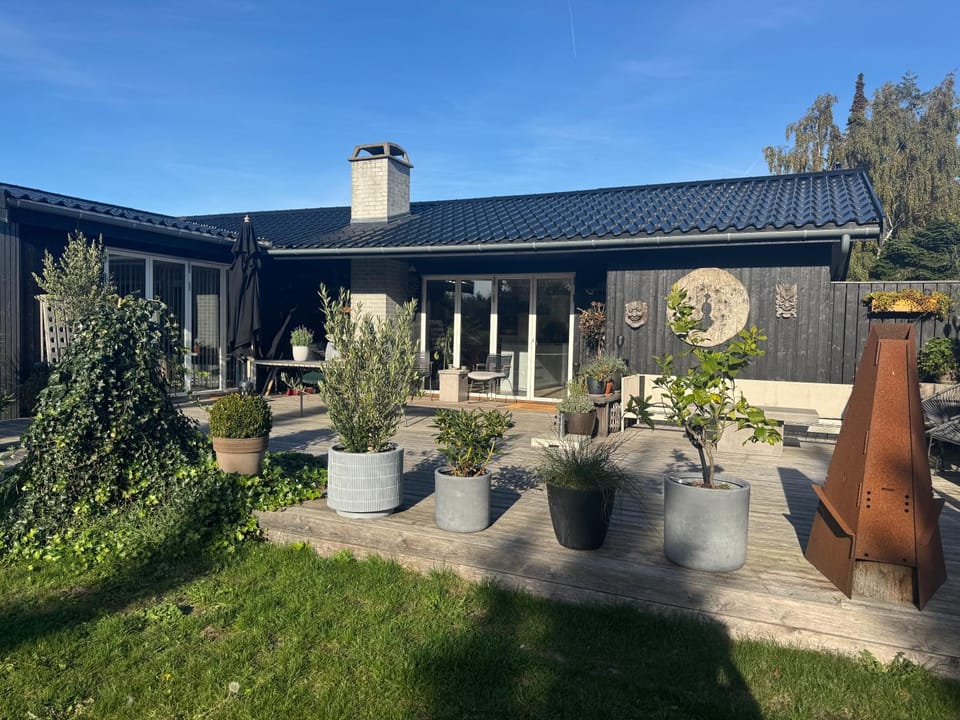 Lækkert sommerhus ved Marielyst strand House in Væggerløse