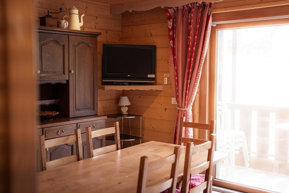 Chardonnerets 3 Apartment in La Clusaz