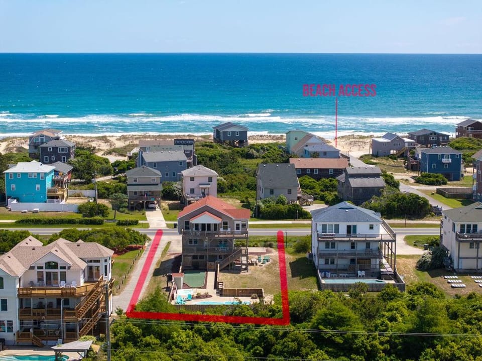 Ocean Views! Heated Pool, Game Room, Hot Tub, Mini Golf & Steps to Sand House in Nags Head