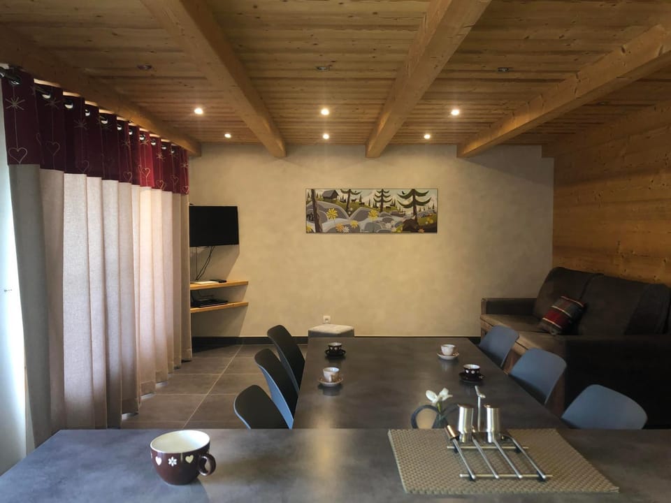 Chardonnerets 2 Apartment in La Clusaz