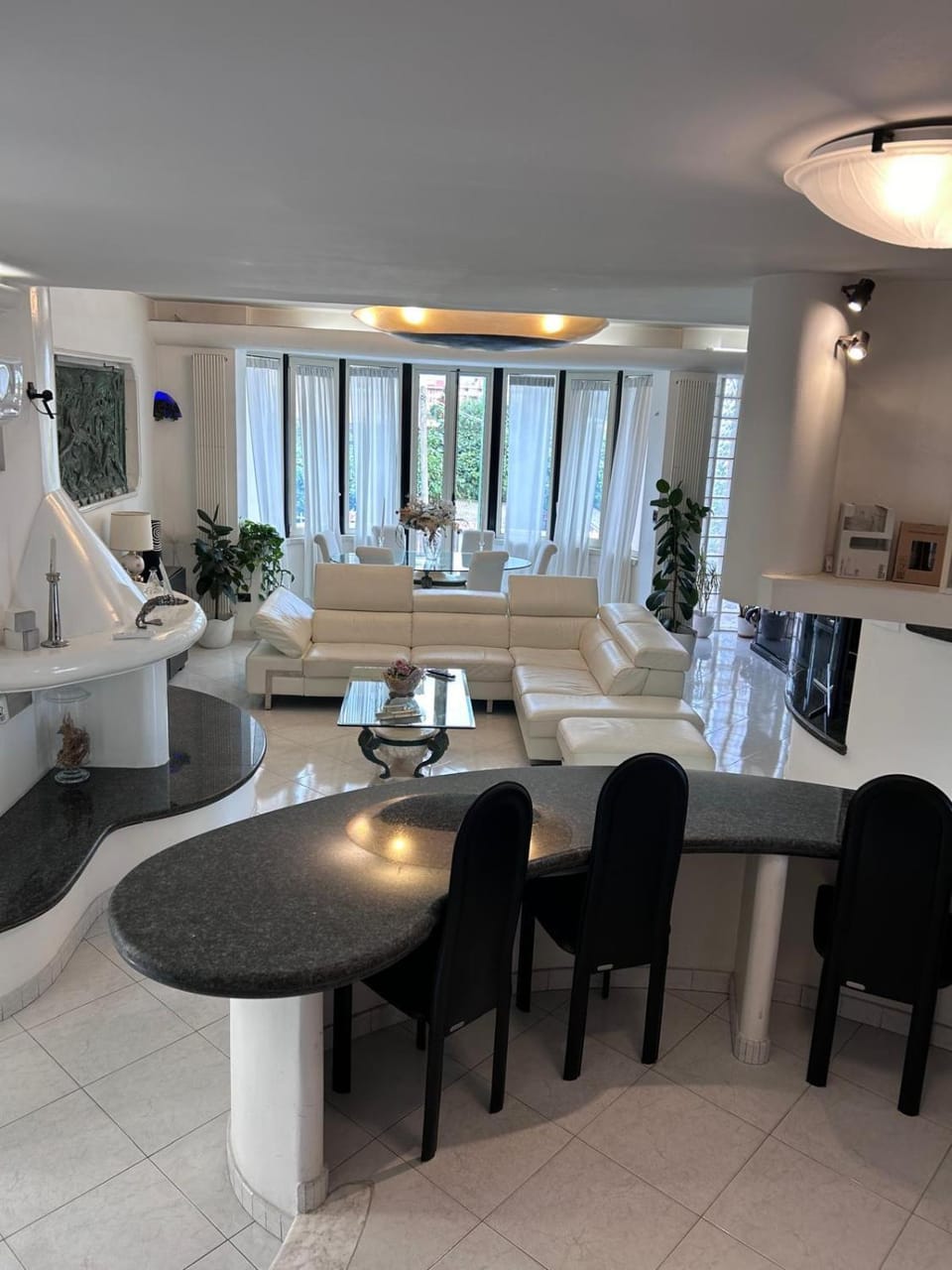 Living room, Dining area