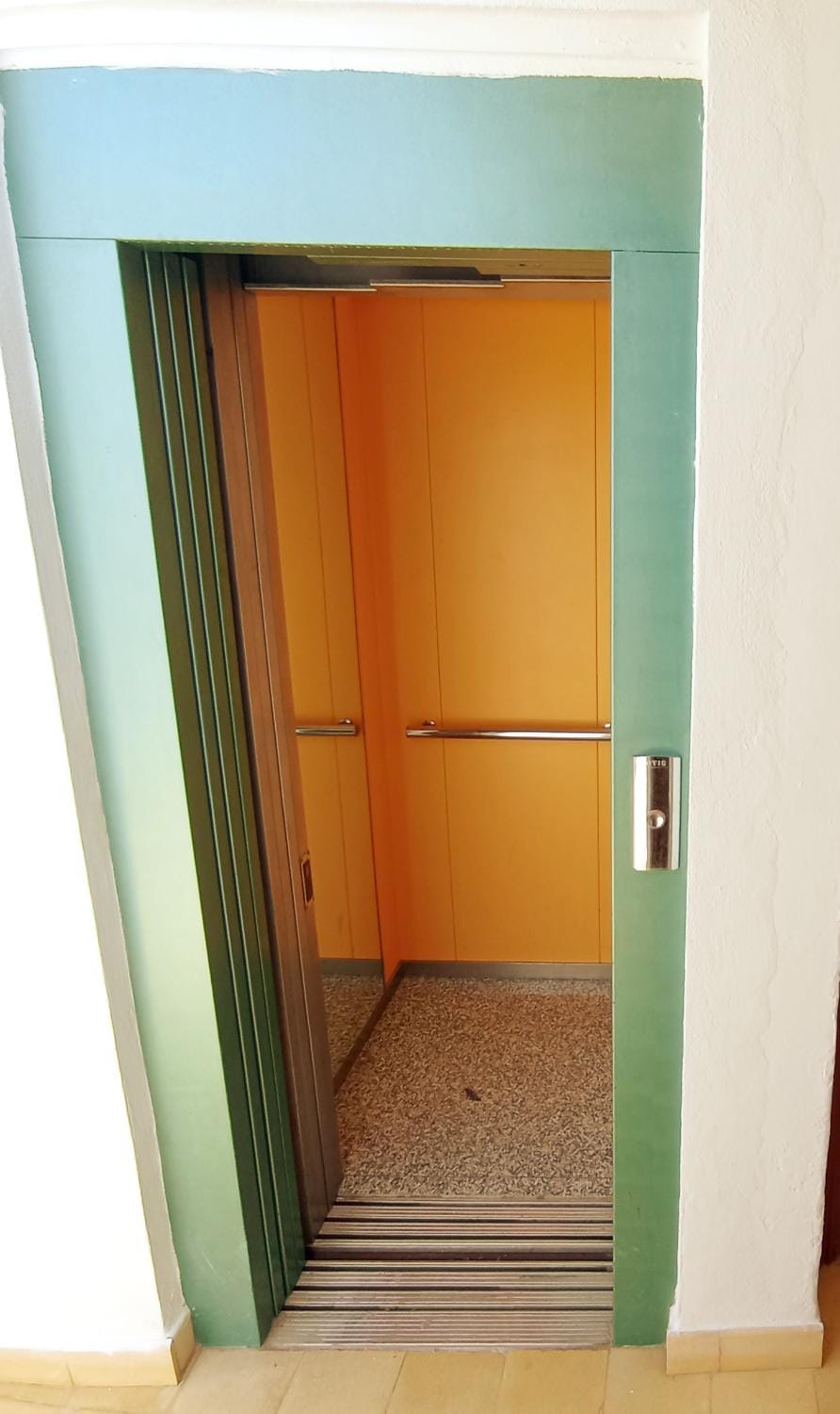 elevator