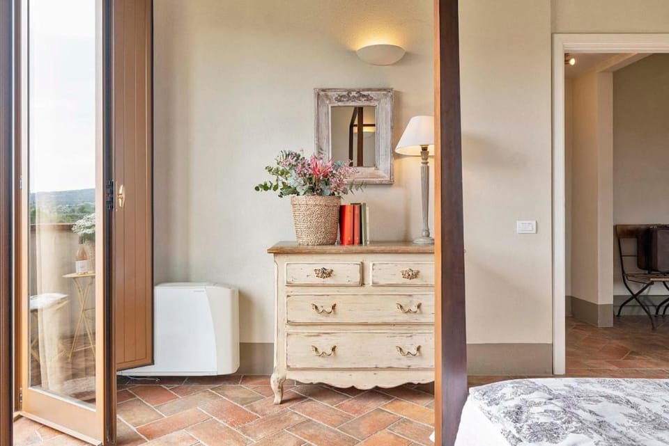 Cantagrillo - Spacious Villa & Private Pool Villa in Emilia-Romagna