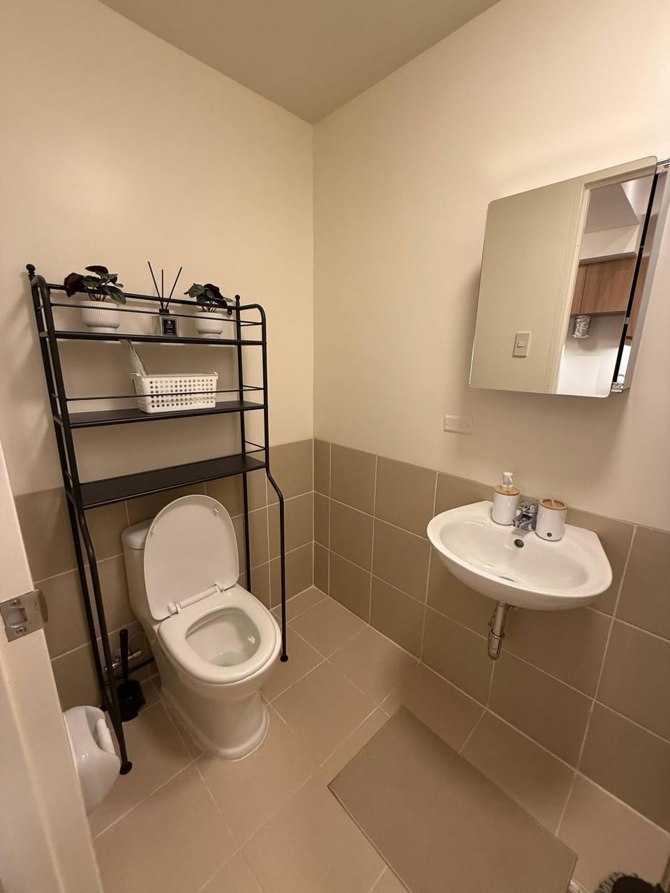 Toilet, Bathroom