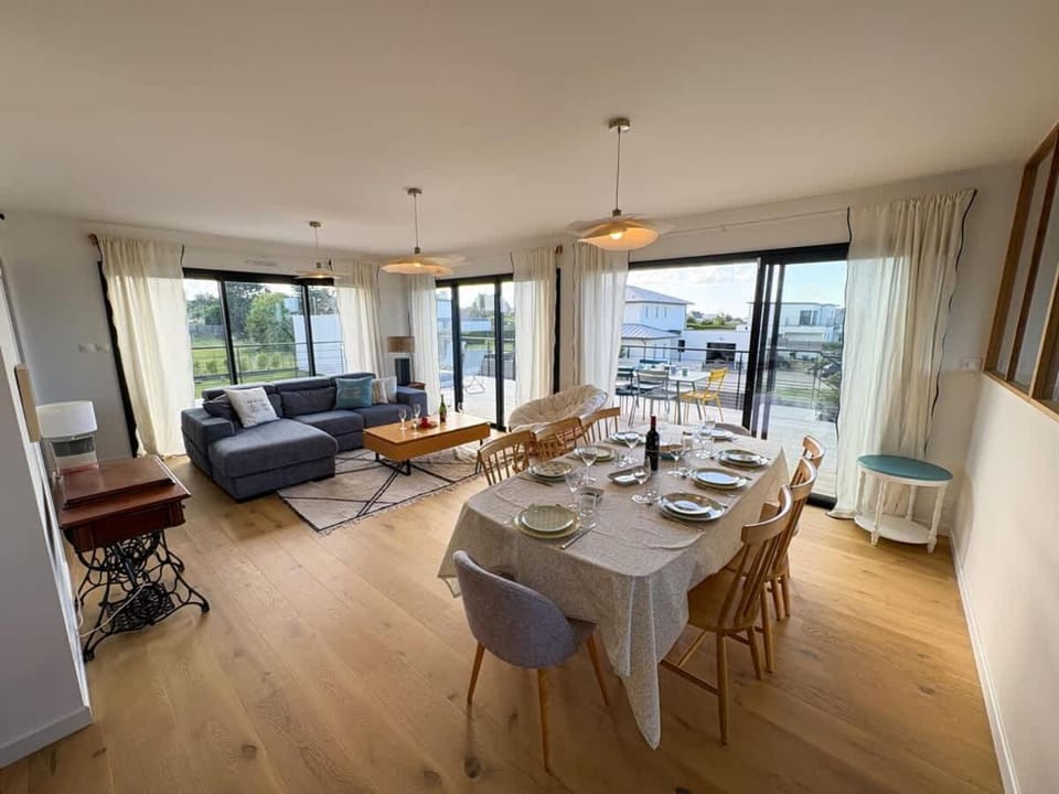 TY GLAZIK - Maison familiale moderne proche mer House in Saint-Pabu