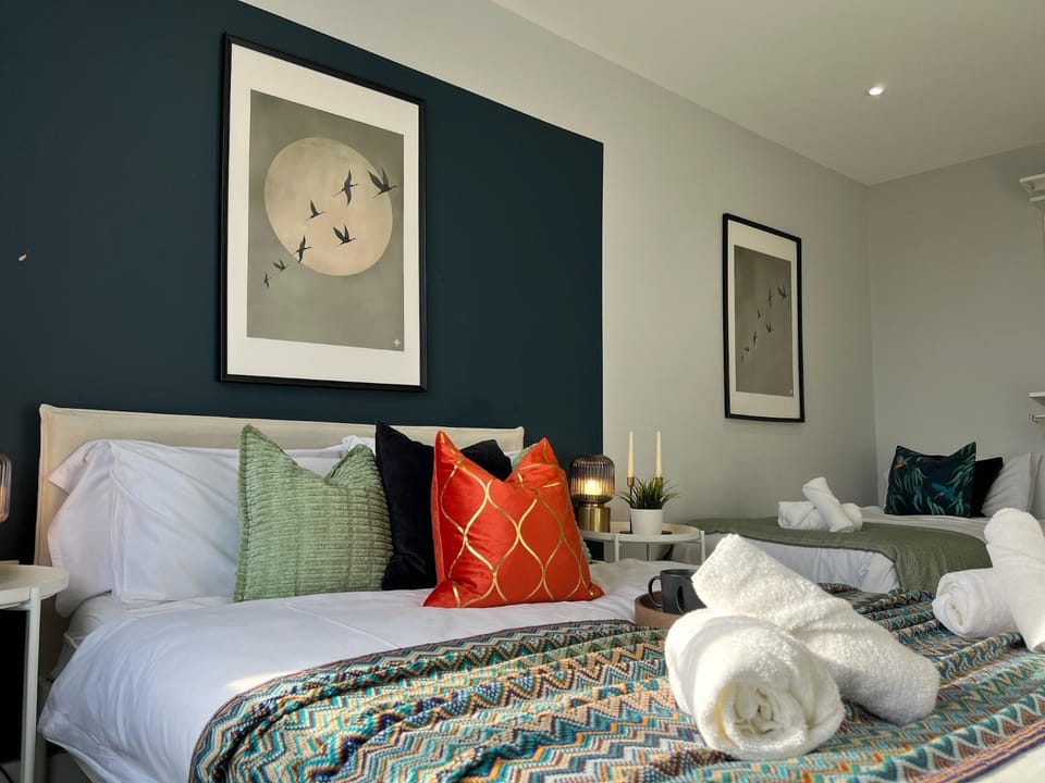 Bed, Bedroom