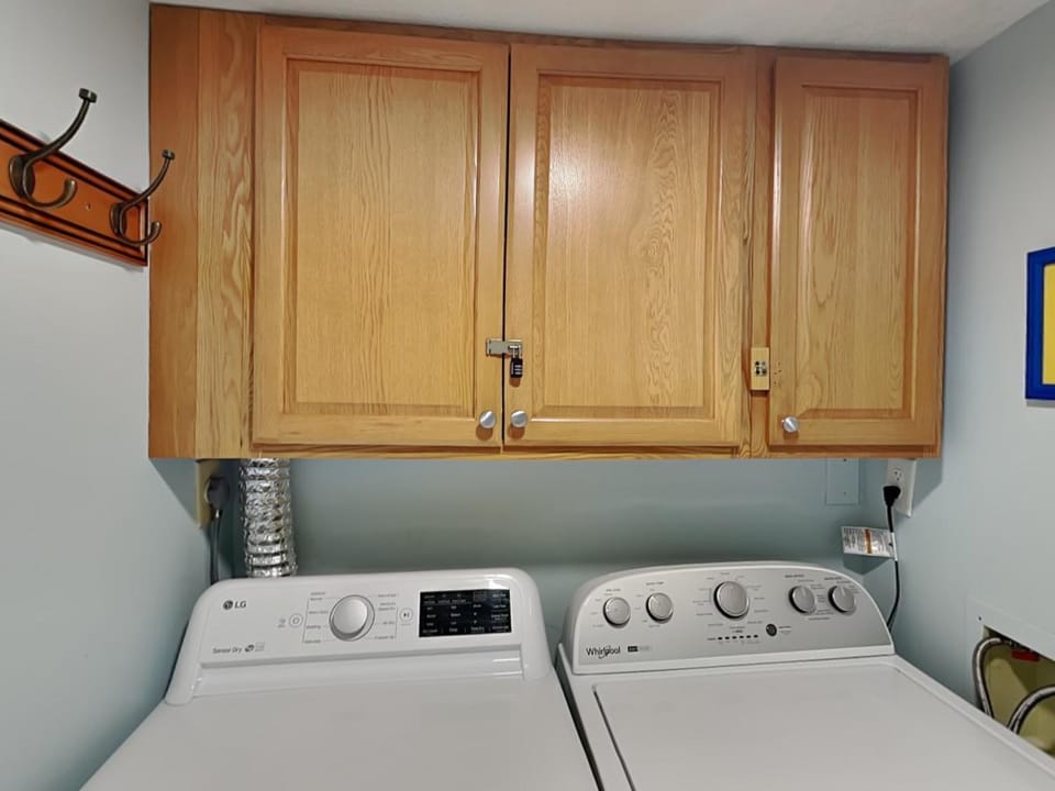 storage, laundry, washing machine, dryer