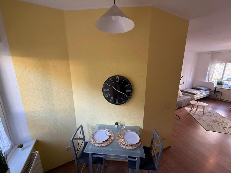 TwinCity Apart located between Cologne and Dusseldorf Apartment in Leverkusen