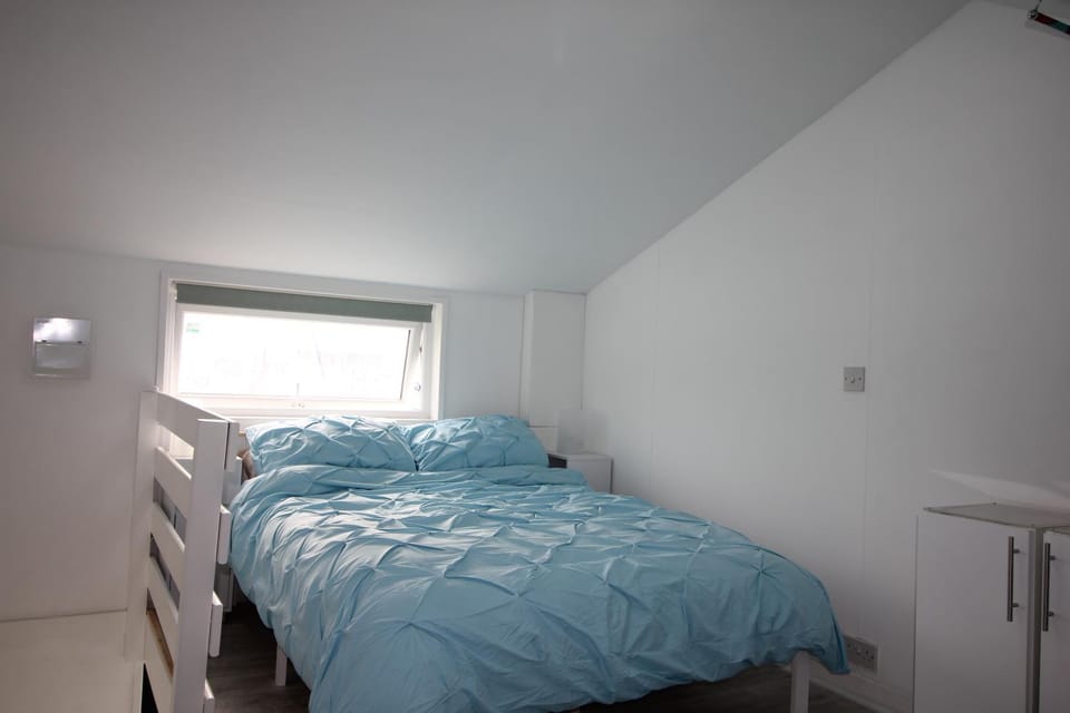 Fabulous Waterfront Apartment in Brighton Marina Apartment in Brighton