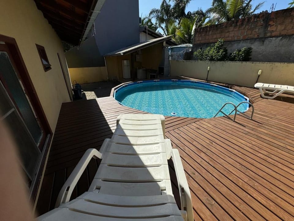 Casa com Piscina em Bombinhas - Mariscal House in Bombinhas