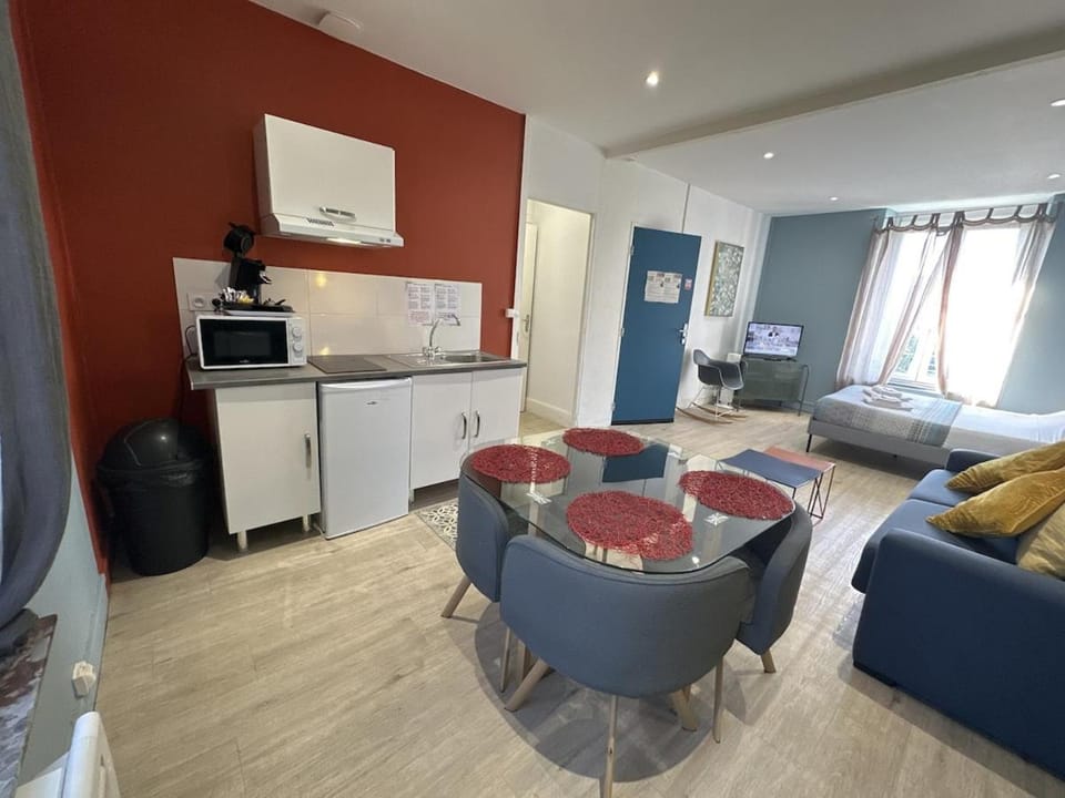 C Oslo - Appartement spacieux proche centre-ville Apartment in Wallonia, Belgium