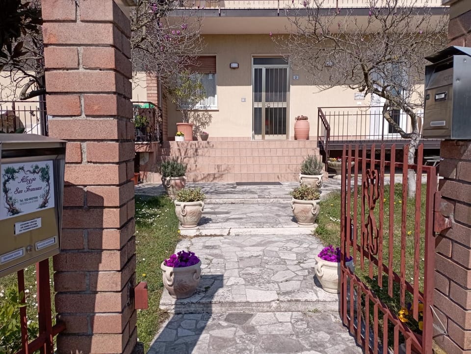 Alloggio San Francesco Bed and Breakfast in Peschiera del Garda