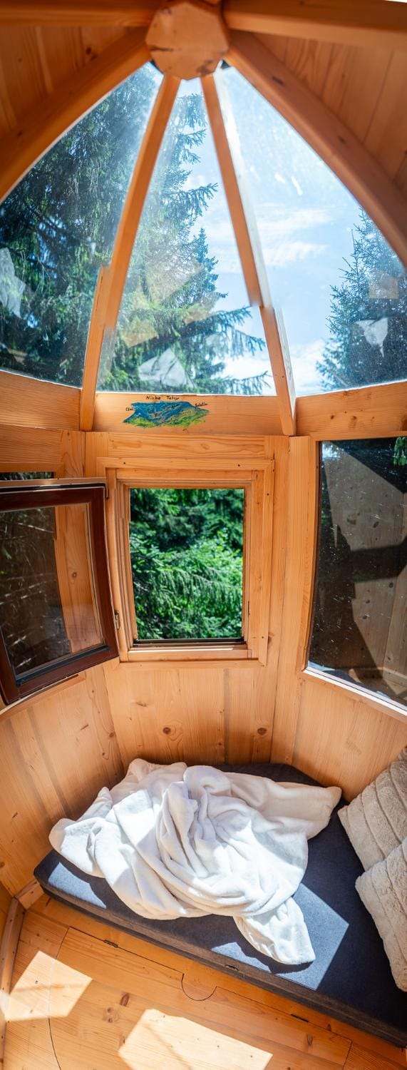Veža v korunách stromov Luxury tent in Slovakia