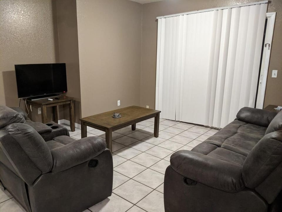 Snowbirds escape & vacation gateway #b Apartment in Englewood