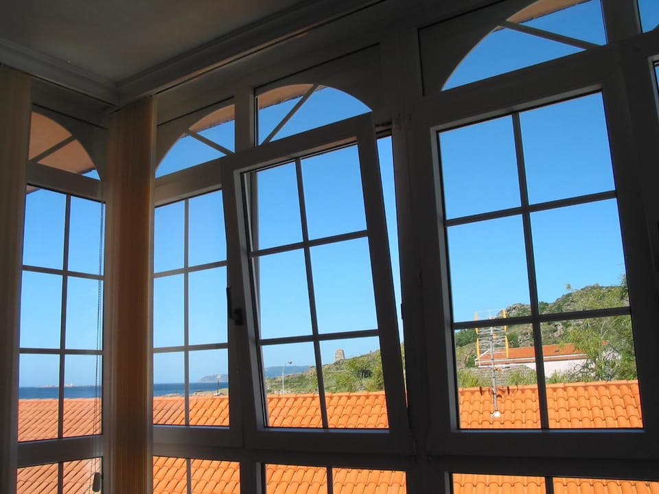 Landmark view, Landmark view, Landmark view, Sea view