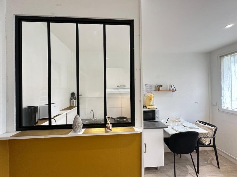 C Stockholm - Studio cosy avec extérieur privatif Apartment in Grand Est