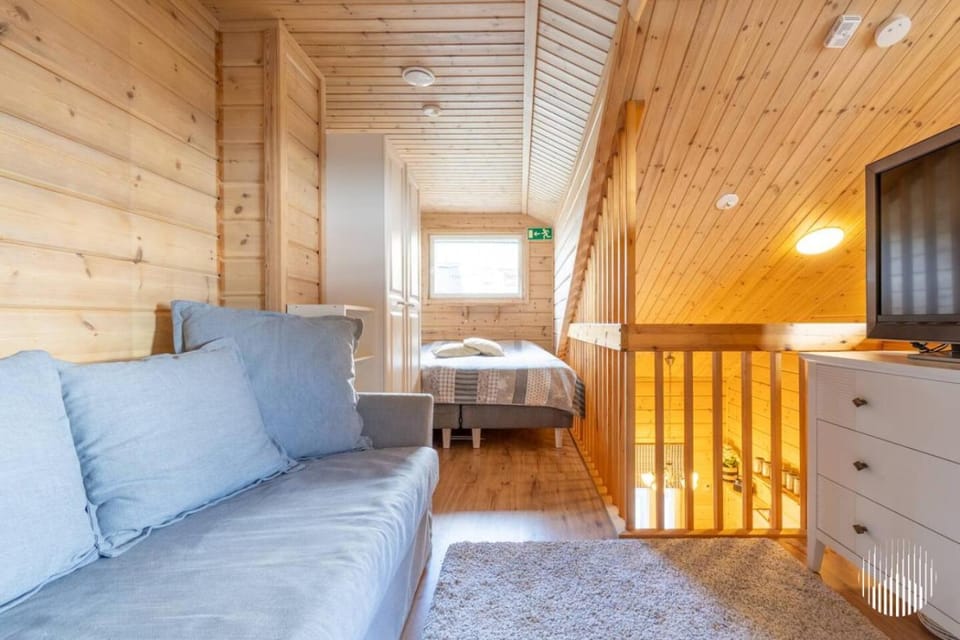 Communal lounge/ TV room, Bed, Photo of the whole room, Seating area