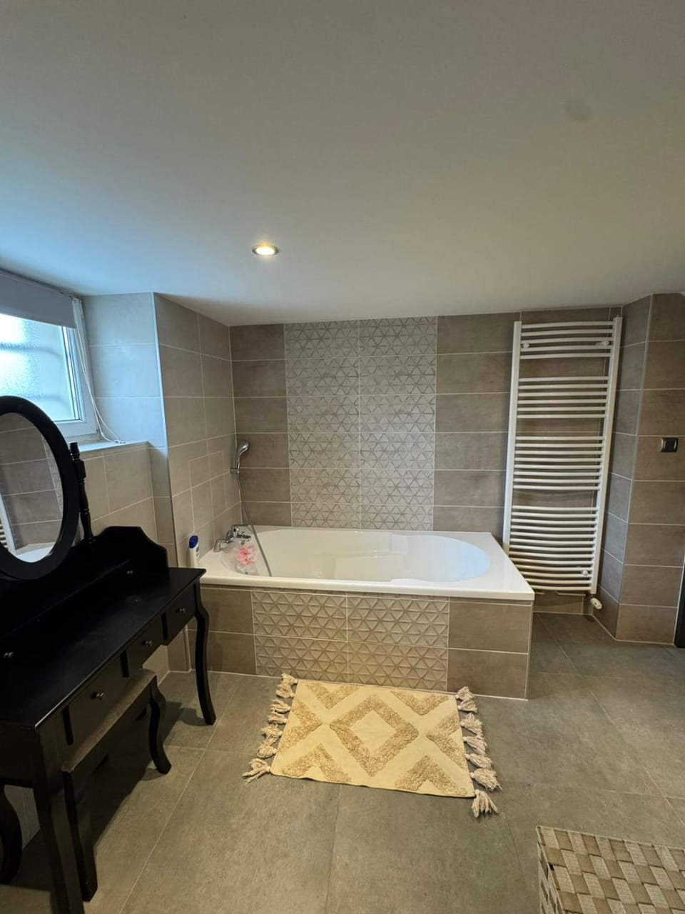 L'oiseau Bed and Breakfast in Metz