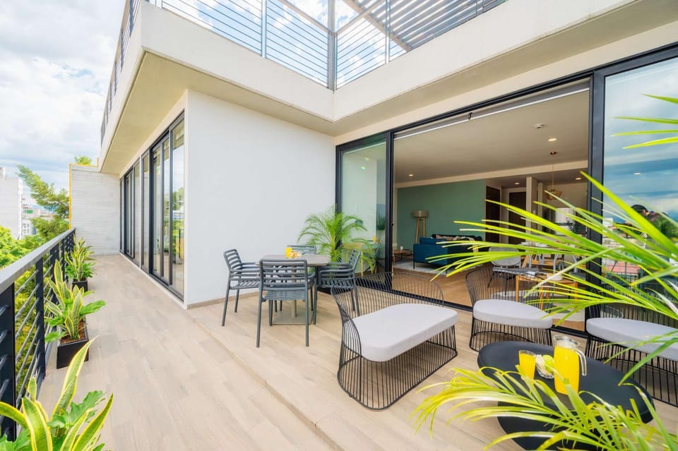 Capitalia Elegant Terrace CDMXs Elite Area Apartment in Mexico City