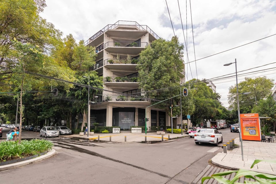 Capitalia Breathtaking Views & Onsite Gym Apartment in Mexico City