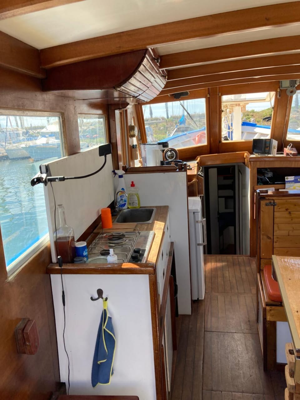 Nuit, séjour insolite à bord du Lapso II Docked boat in Le Barcarès
