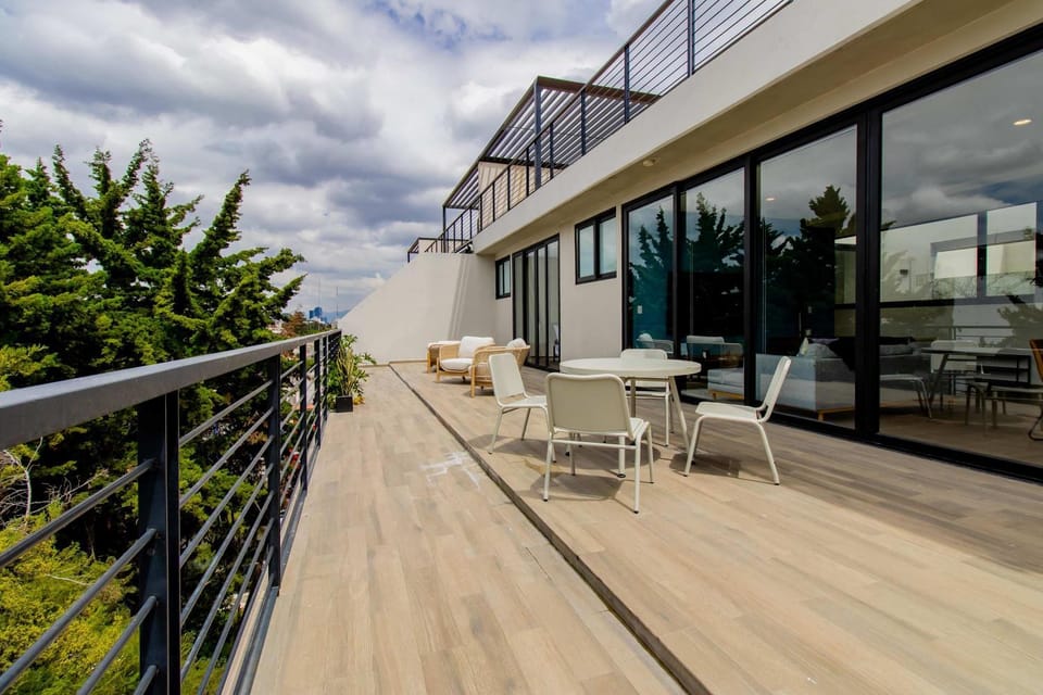 Capitalia Inspiring Terrace Stay with Full Gym Apartment in Mexico City