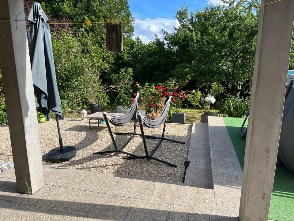Patio, Garden view