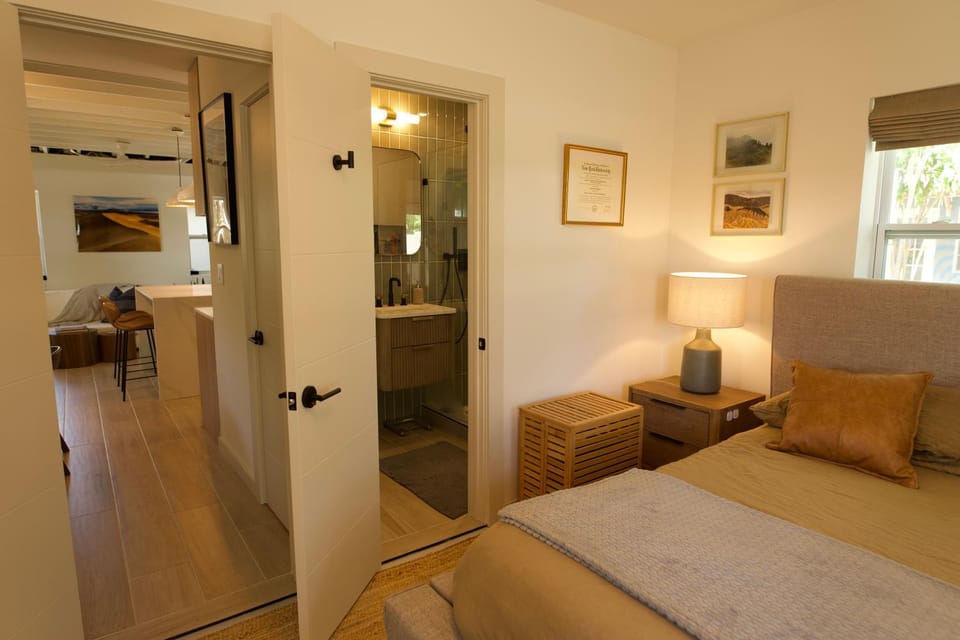 Luxury 800sf Cottage Apartment in Fort Lauderdale