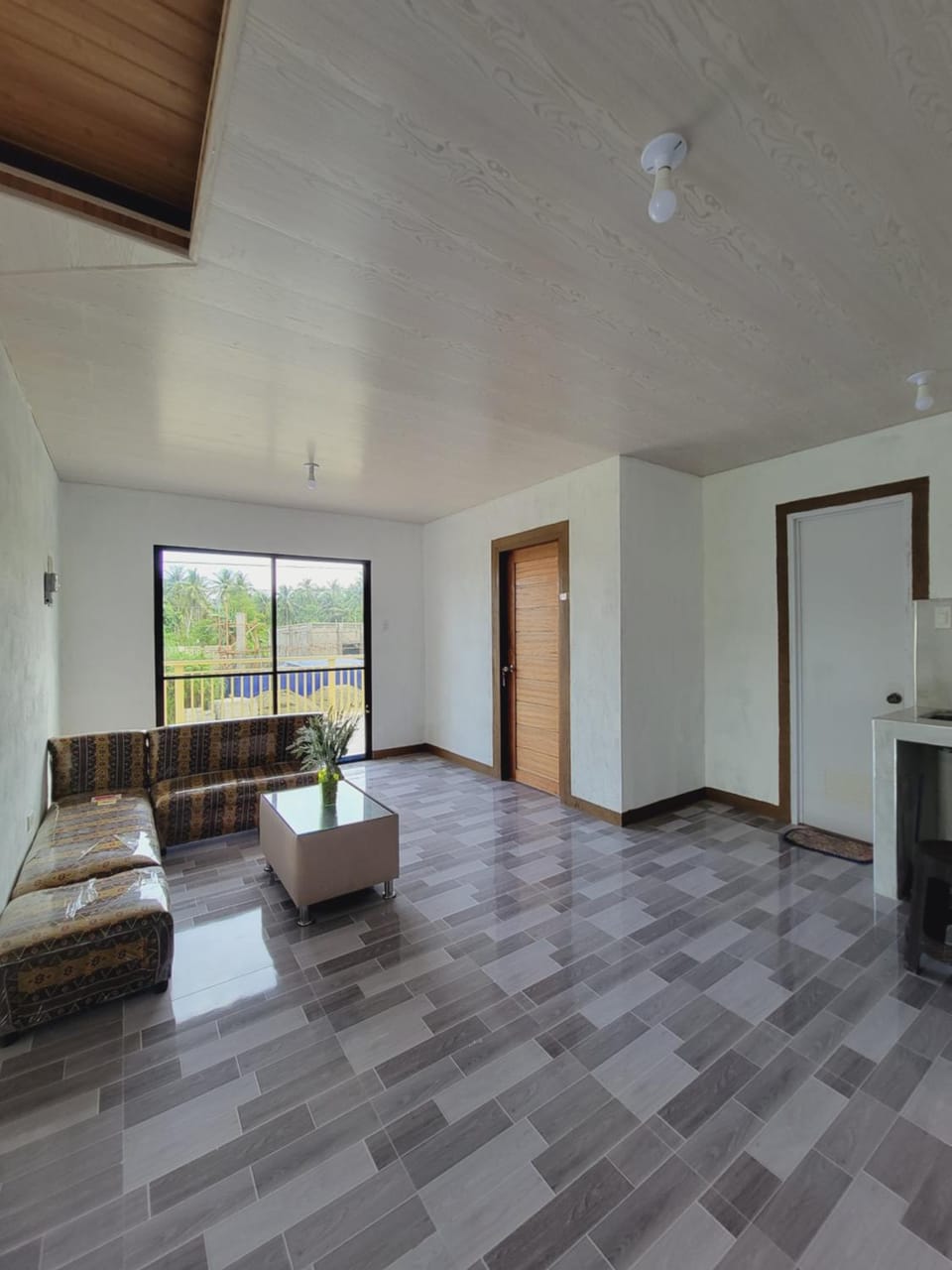 Siargao Villaflor Residence Bed and Breakfast in Siargao Island