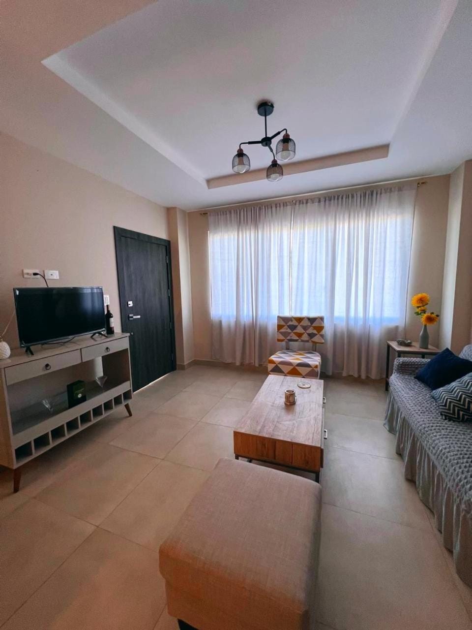 Communal lounge/ TV room, Living room