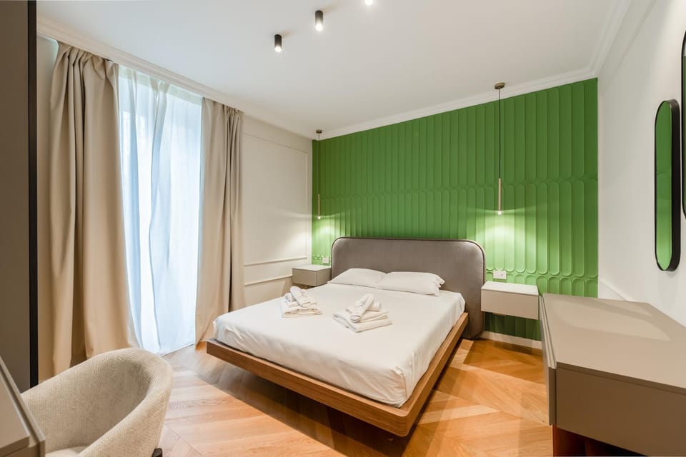 Bed, TV and multimedia, Living room, Photo of the whole room, Bedroom, towels