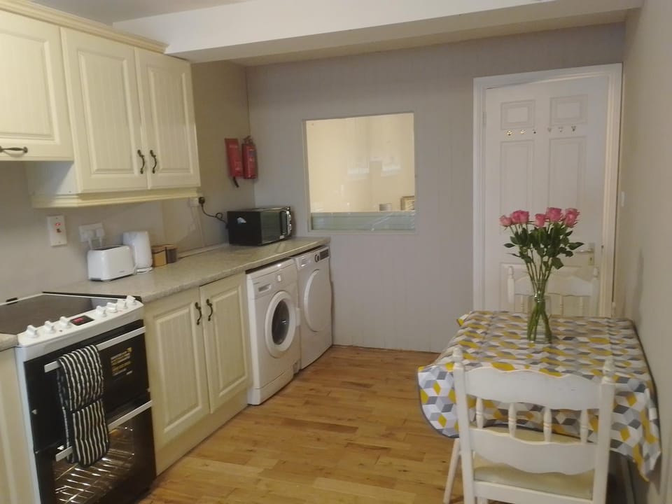 Style house cosy apartment Apartment in Westport