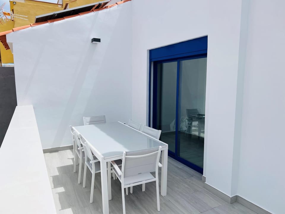 Balcony/Terrace, Balcony/Terrace, Dining area